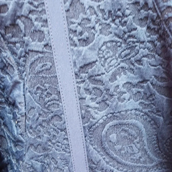 Chico's Zenergy Navy Blue Lace Embellished Zip Front Jacket - Picture 4 of 6